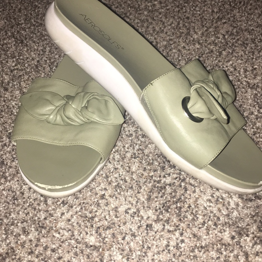 Aerosoles slides